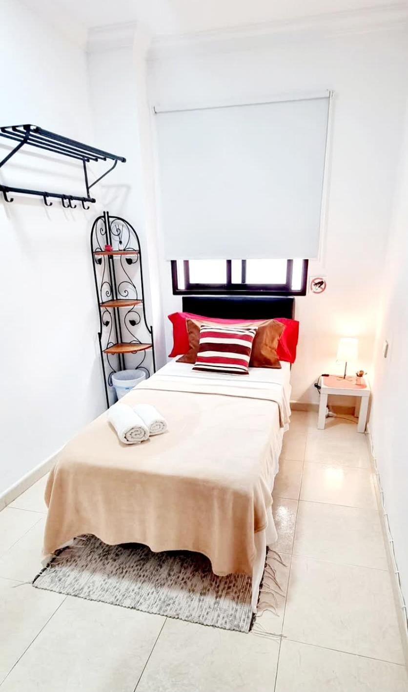 Almar We Go! Habitaciones Privadas En Alcala - Private Rooms - Pieces Privees - In Shared Apartment Esterno foto