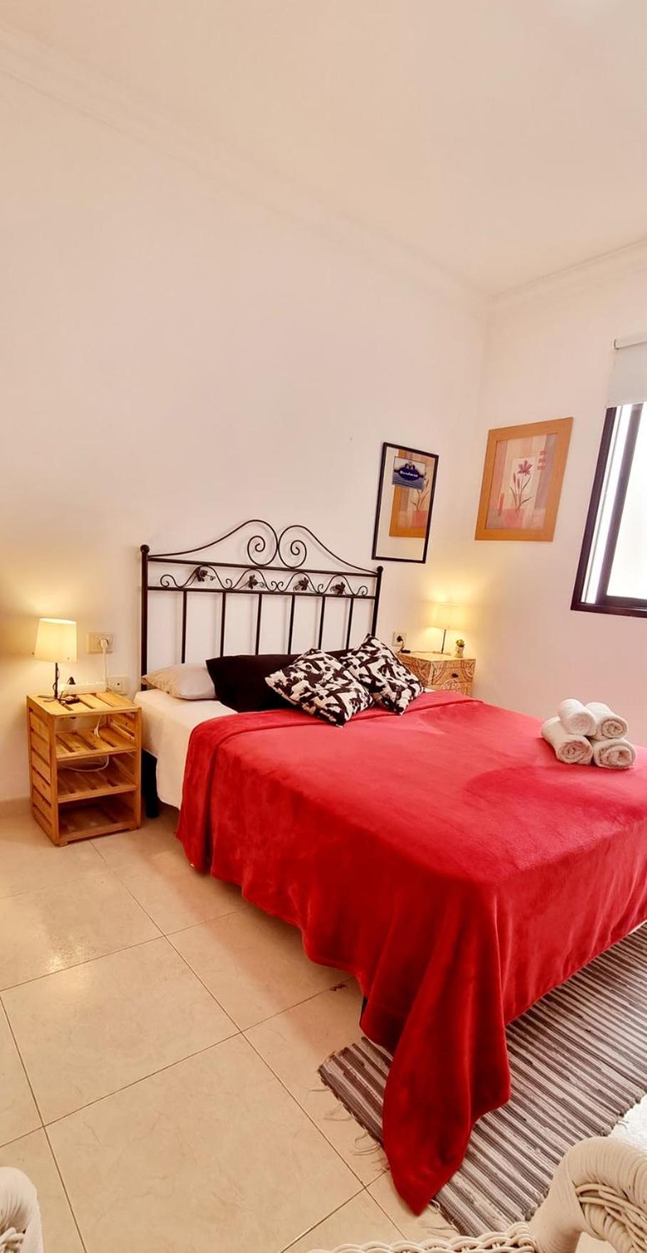 Almar We Go! Habitaciones Privadas En Alcala - Private Rooms - Pieces Privees - In Shared Apartment Esterno foto