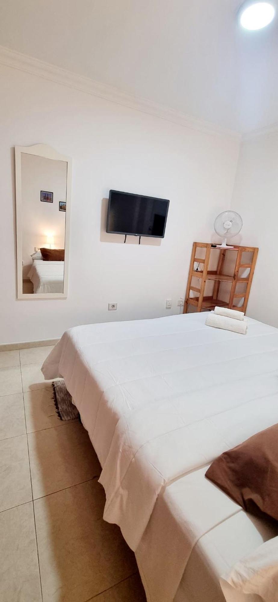Almar We Go! Habitaciones Privadas En Alcala - Private Rooms - Pieces Privees - In Shared Apartment Esterno foto